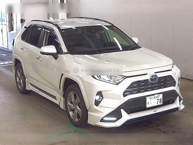 Toyota RAV4 2021, auction grade 4.5