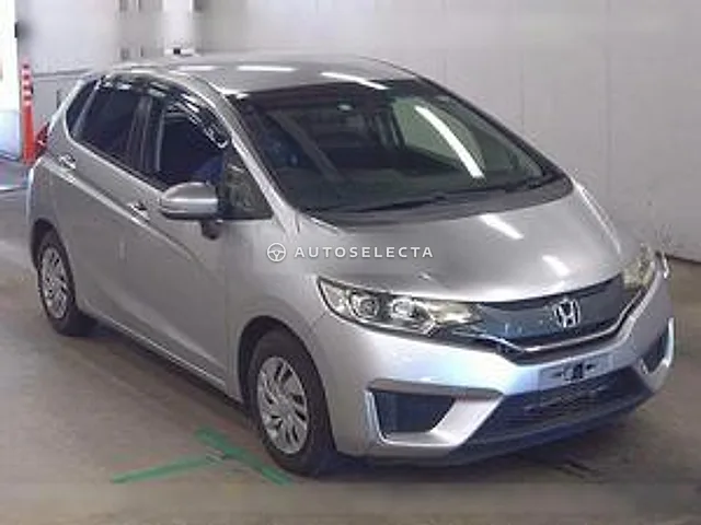 Honda Fit 2015, auction grade 4