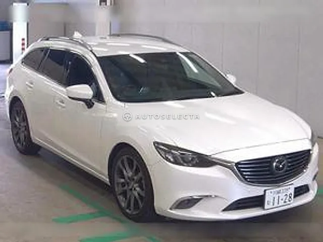 Mazda Atenza Wagon 2016, auction grade 4.5