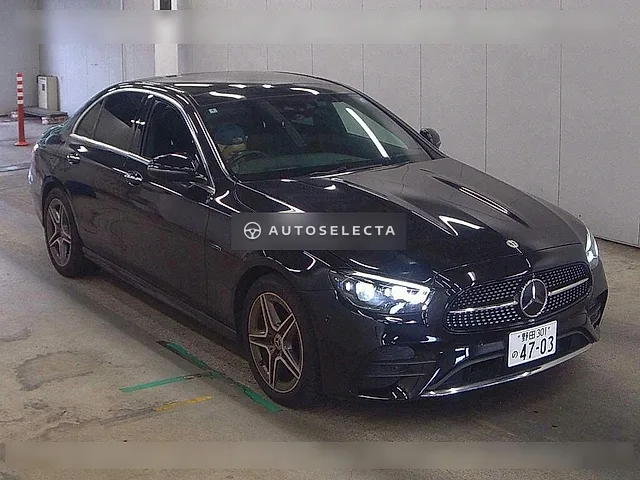 Mercedes-Benz E-Class 2022, auction grade 4
