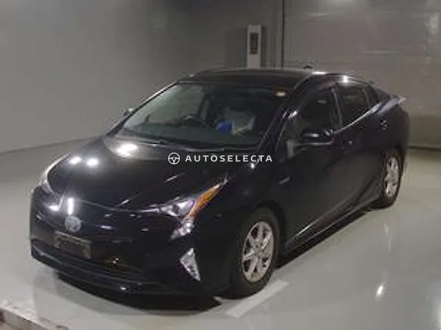 Toyota Prius 2016, auction grade R