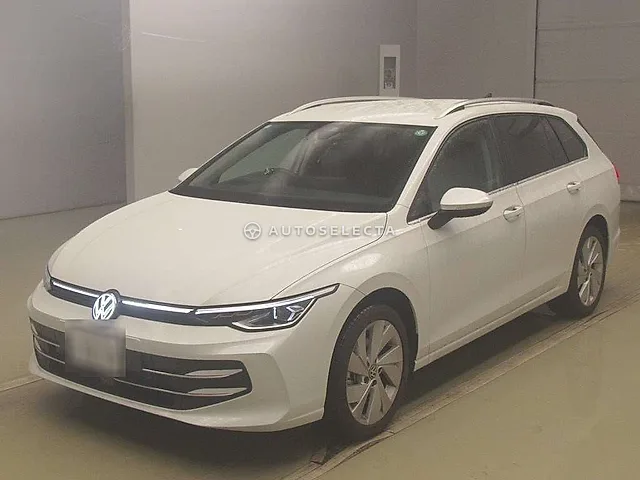 Volkswagen Golf Variant 2024, auction grade 5