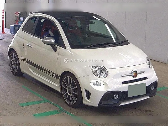 Abarth 595C 2021, auction grade 4.5