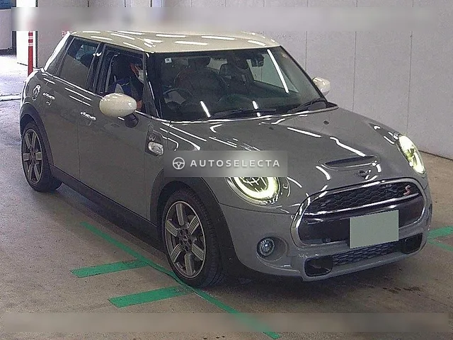 MINI 2020, auction grade 4