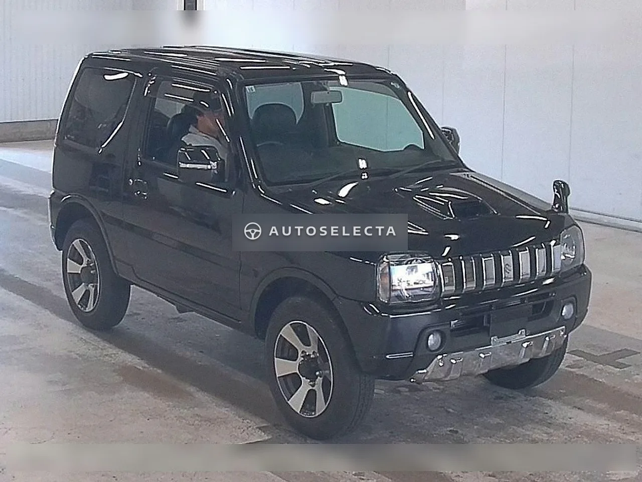 Suzuki Jimny 2011, photo 1 of 1