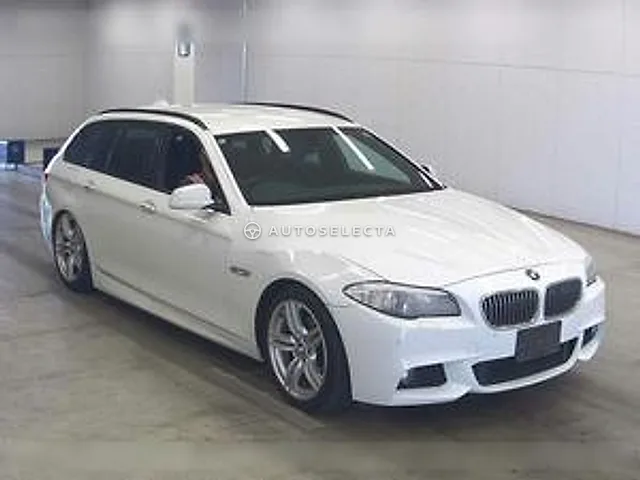 BMW 5 Series 2012, auction grade 4