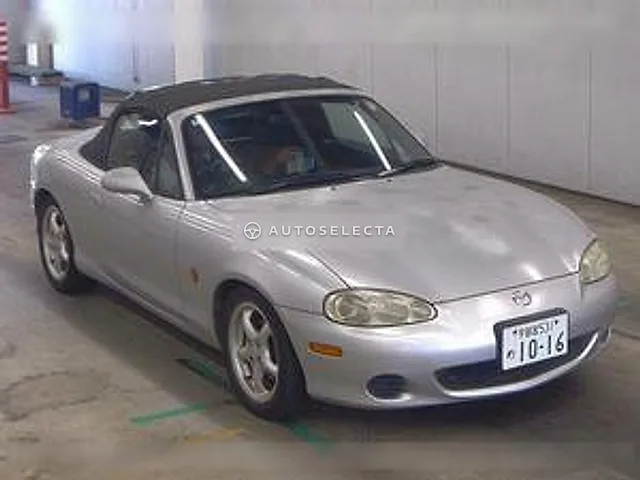Mazda Roadster 2002, auction grade 3