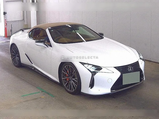 Lexus LC 2024, auction grade 5