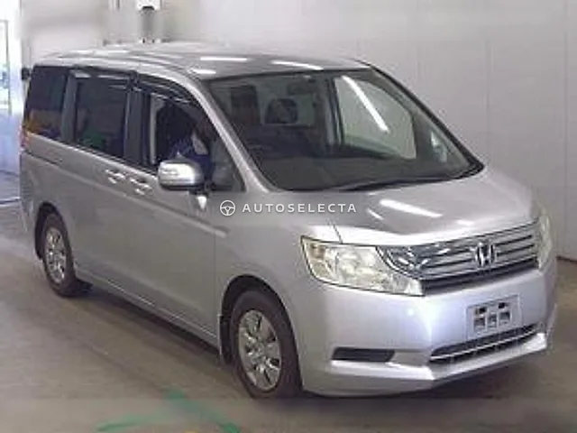 Honda Stepwgn 2012, auction grade 3.5