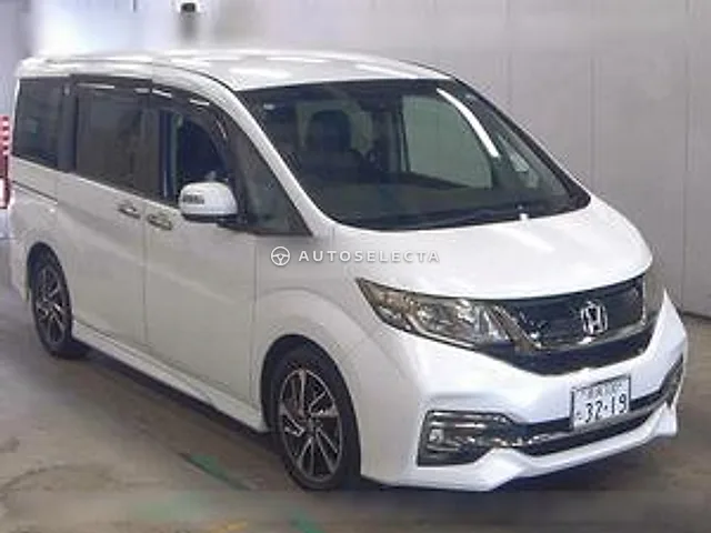 Honda Stepwgn Spada 2016, auction grade 3.5