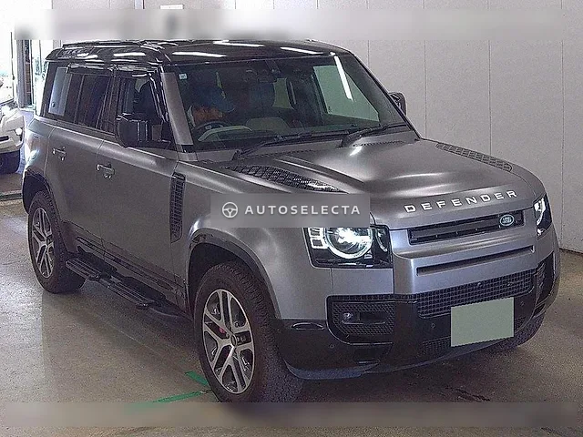 Land Rover Defender 2023, auction grade 4.5