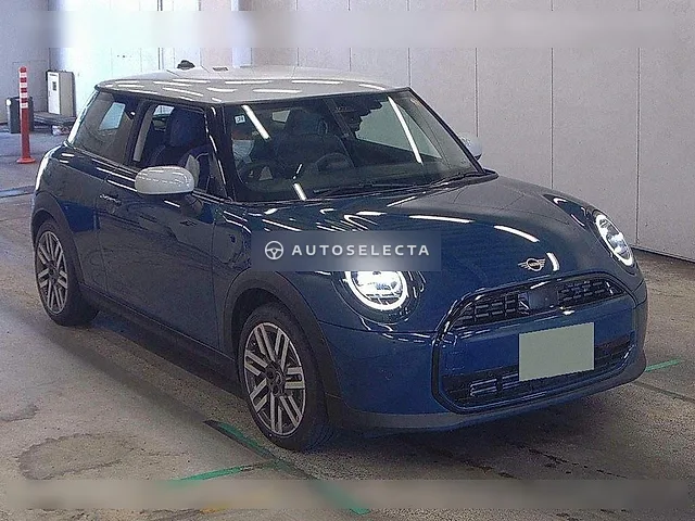 MINI 2025, auction grade 5