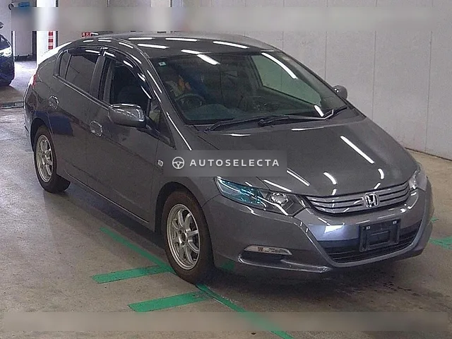 Honda Insight 2010, auction grade 3.5