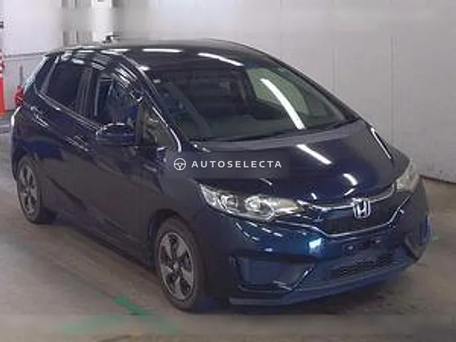 Honda Fit Hybrid 2016, auction grade 4.5