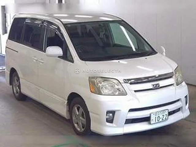 Toyota Noah 2006, auction grade 3.5