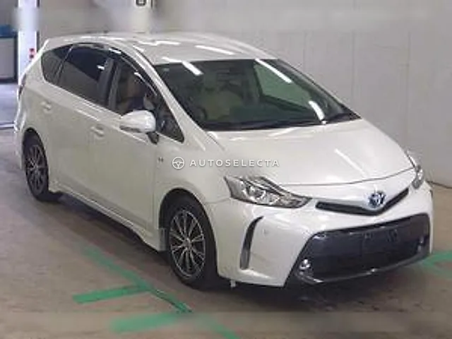 Toyota Prius Alpha 2015, auction grade 4.5