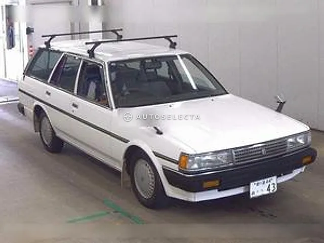 Toyota Mark II Van 1996, auction grade 3
