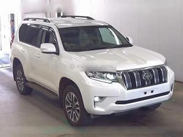 Toyota Land Cruiser Prado 2024, auction grade 4.5