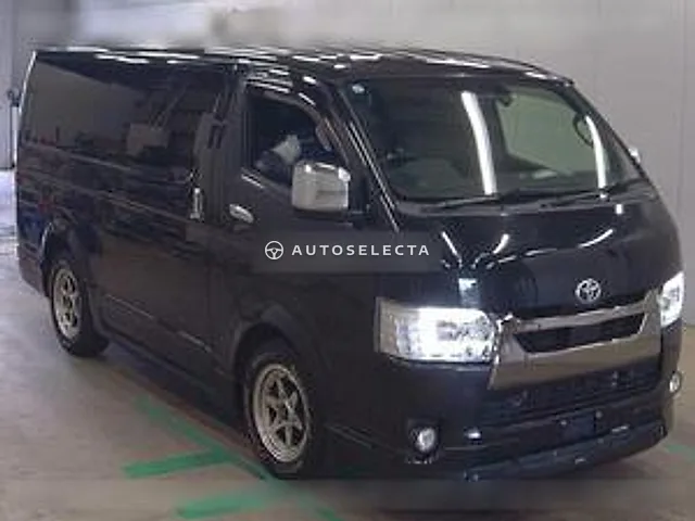 Toyota Hiace Van 2022, auction grade 4