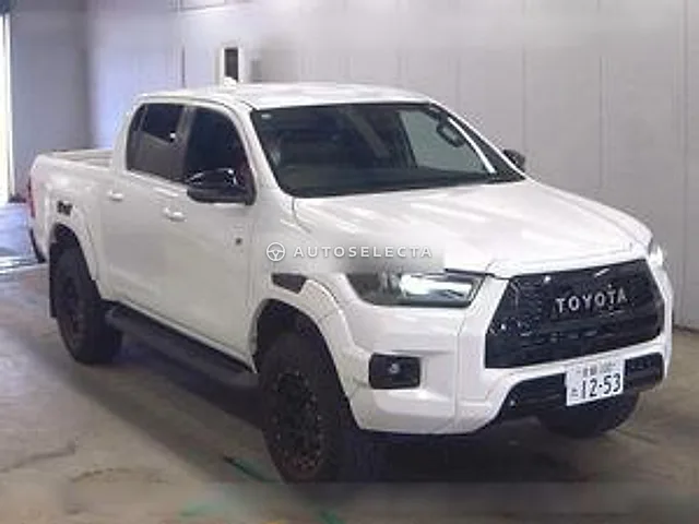 Toyota Hilux GR Sport 2023, auction grade 5