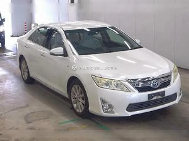 Toyota Camry 2011, auction grade 3.5