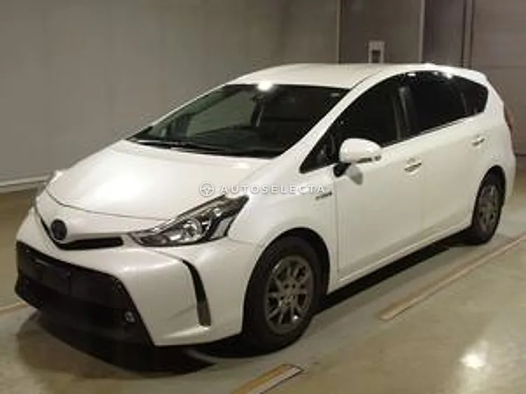 Toyota Prius Alpha 2018, photo 1 of 1