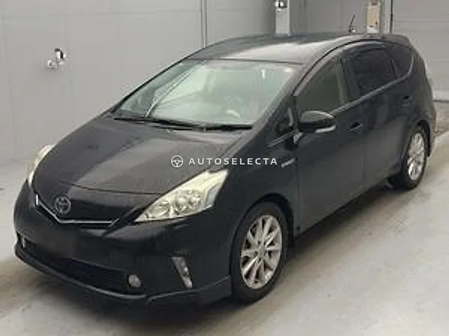 Toyota Prius Alpha 2014, auction grade R