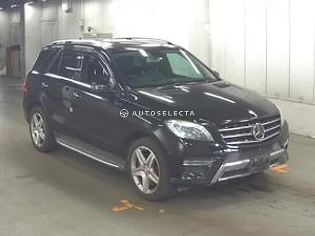 Mercedes-Benz M-Class 2014, auction grade 4.5