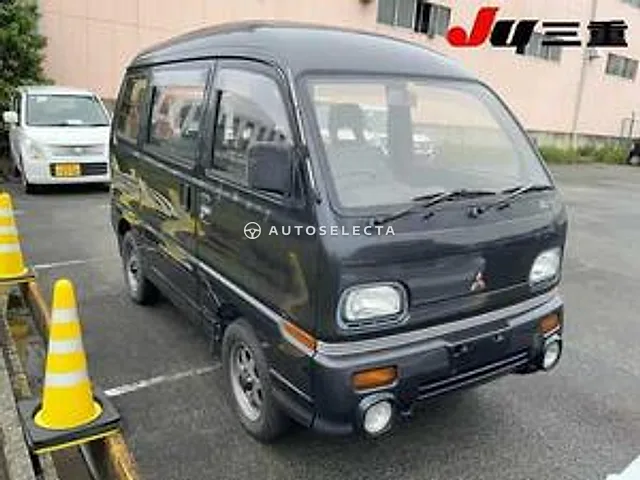 Mitsubishi Bravo 1993