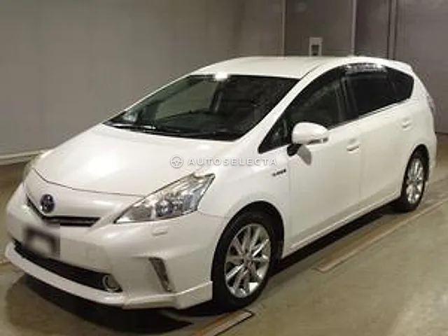 Toyota Prius Alpha 2012, auction grade R