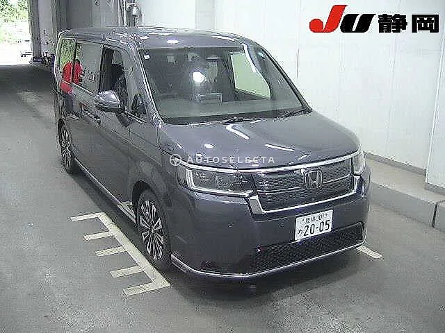 Honda Stepwgn Spada 2026, auction grade S