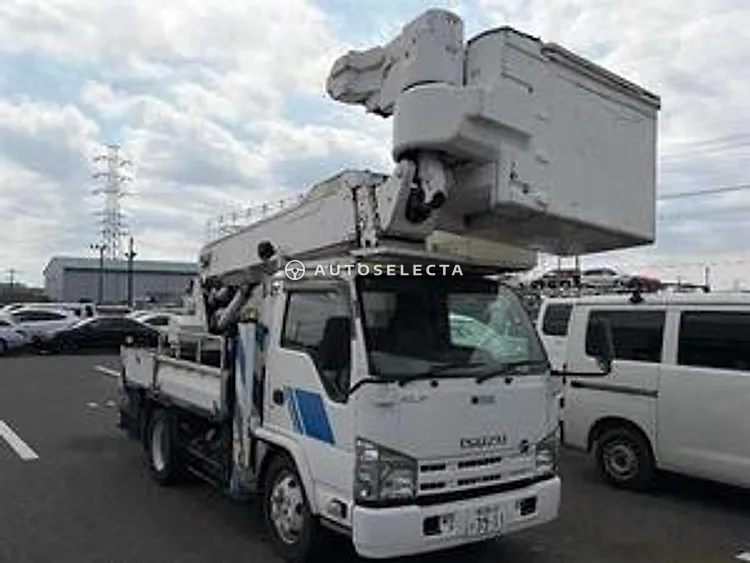 Isuzu ELF 2012, photo 1 of 1