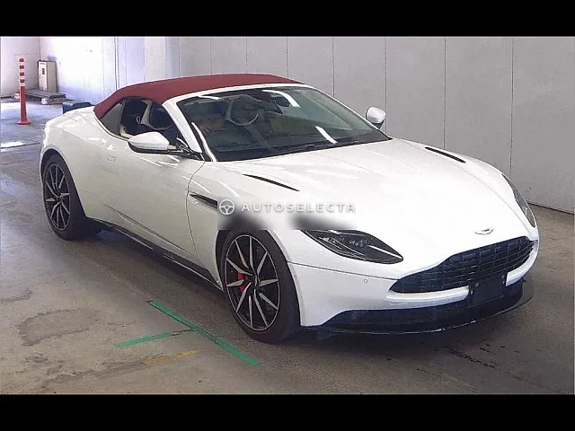 Aston Martin DB11 2018, auction grade 4.5