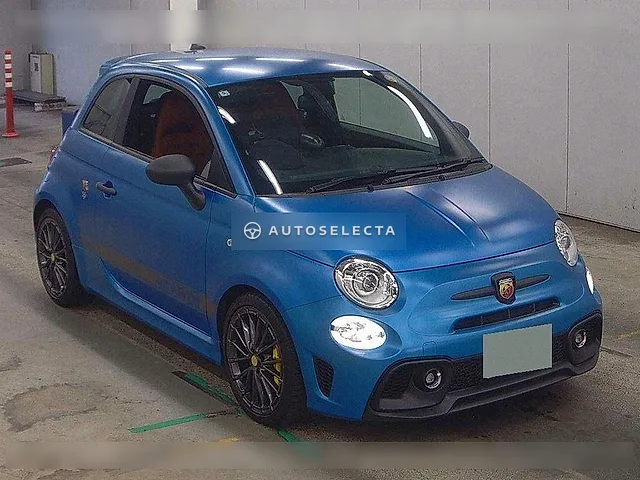 Abarth 595 2022, auction grade 4.5