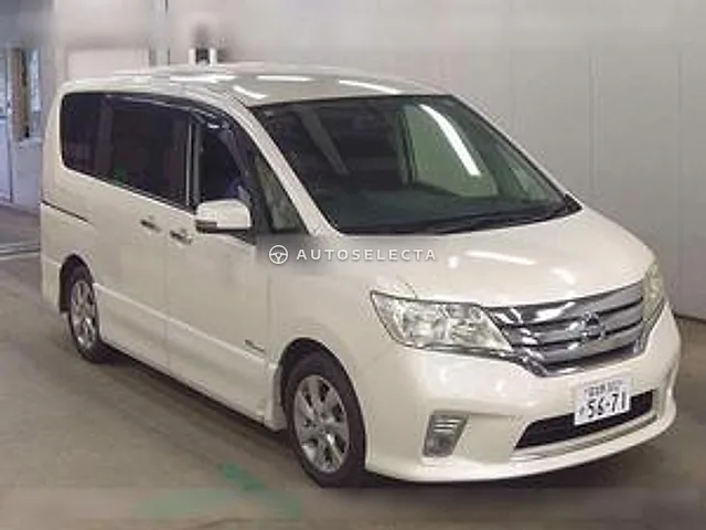 Nissan Serena 2013