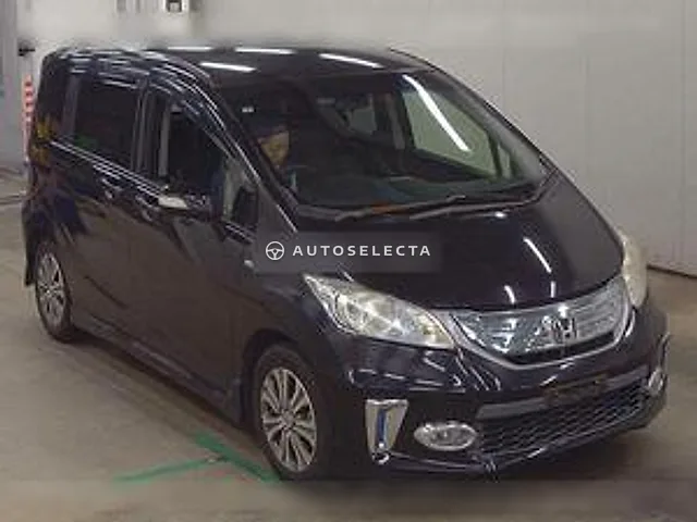 Honda Freed Hybrid 2012, auction grade 3.5