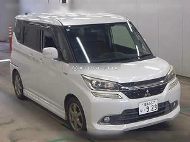 Mitsubishi Delica D:2 2016, auction grade 3.5