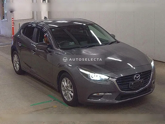 Mazda Axela Sport 2017, auction grade 3.5