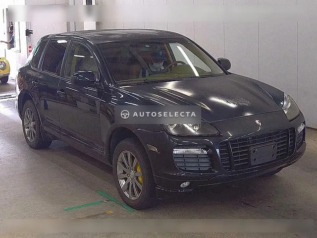 Porsche Cayenne 2010, auction grade 3