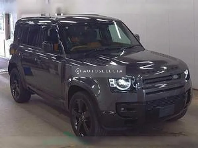 Land Rover Defender 2023, auction grade 5
