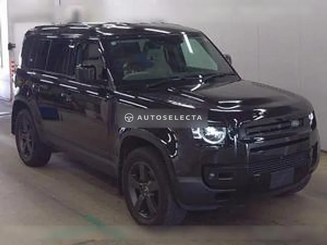 Land Rover Defender 2023, auction grade 4.5