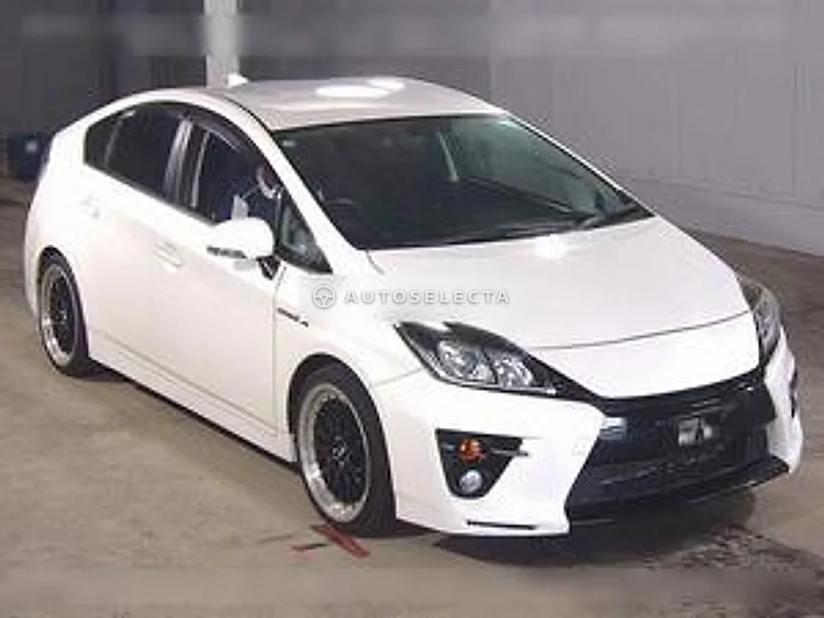 Toyota Prius 2015, photo 1 of 1