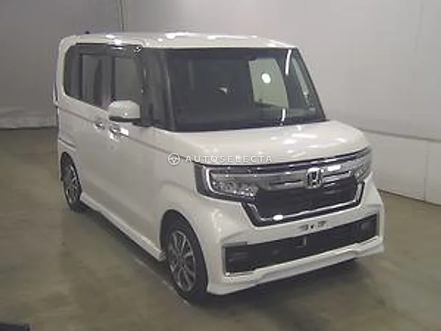 Honda N-BOX 2023, auction grade R