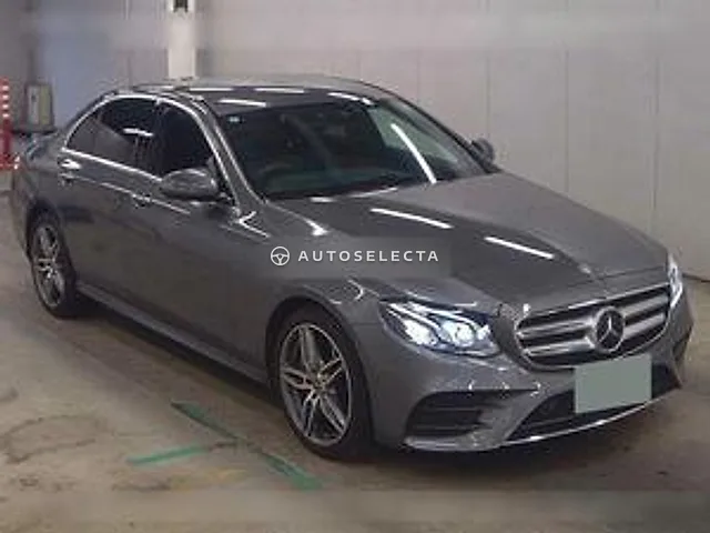 Mercedes-Benz E-Class 2020, auction grade 5