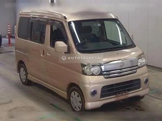 Daihatsu Atrai Wagon 2005, auction grade R