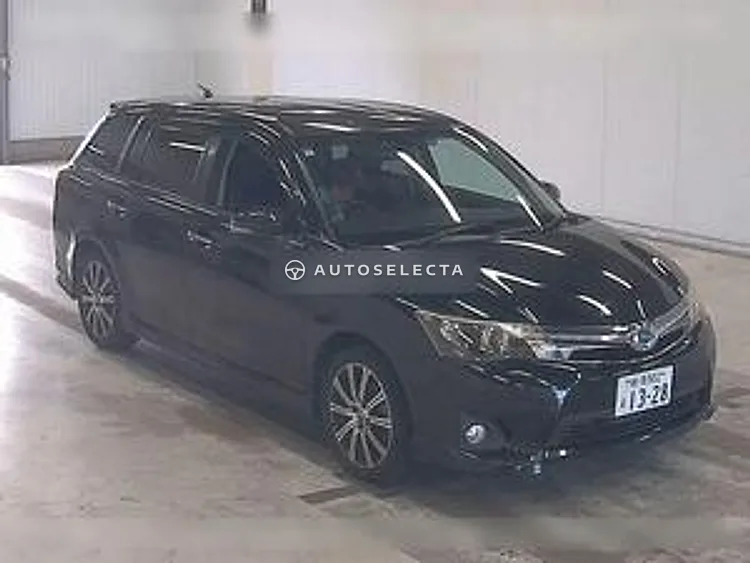 Toyota Corolla Fielder 2014, photo 1 of 1