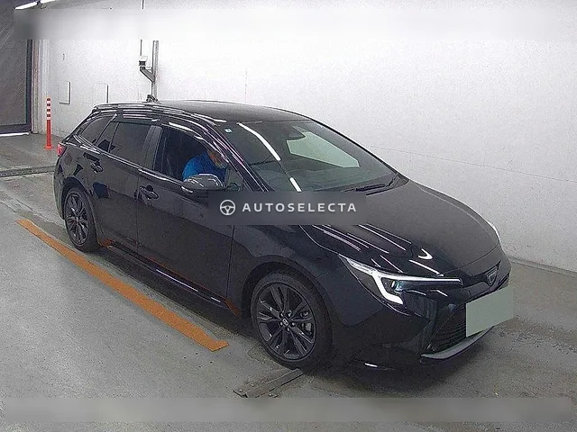 Toyota Corolla Touring 2026, auction grade 6