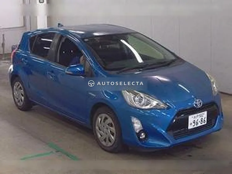 Toyota Aqua 2015, photo 1 of 1