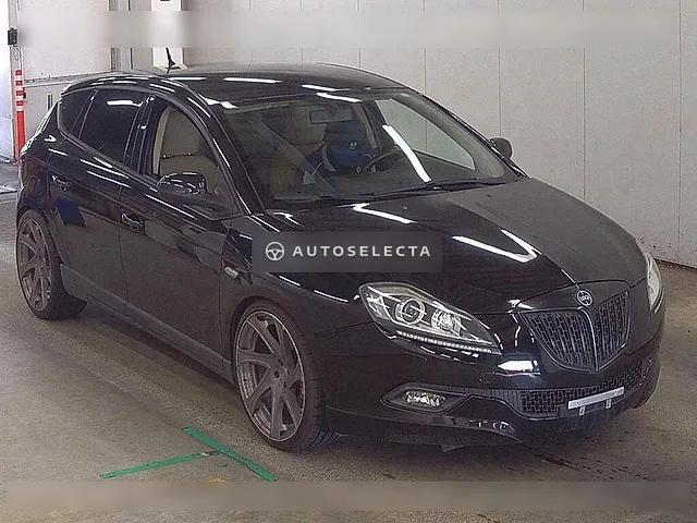 Lancia Delta 2011, auction grade 4