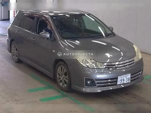 Nissan Wingroad 2006, auction grade R
